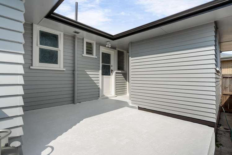 13 Alverstoke Road Parkvale_24