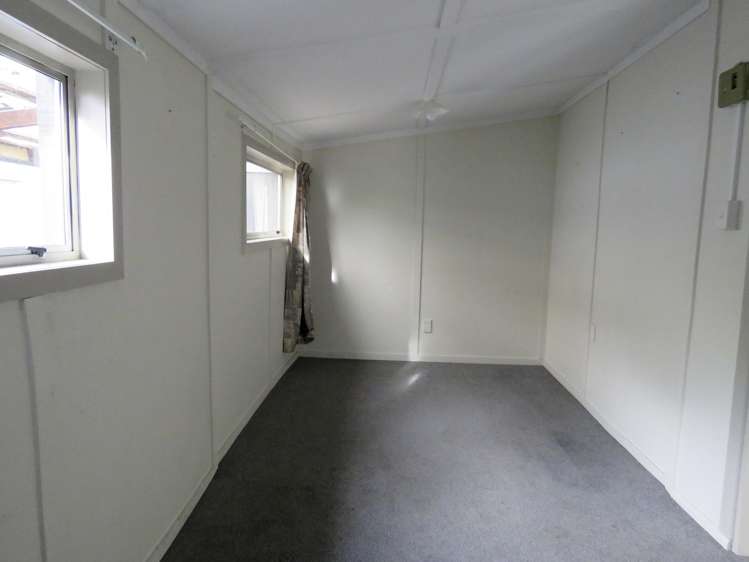 51 Dick Street Reefton_17