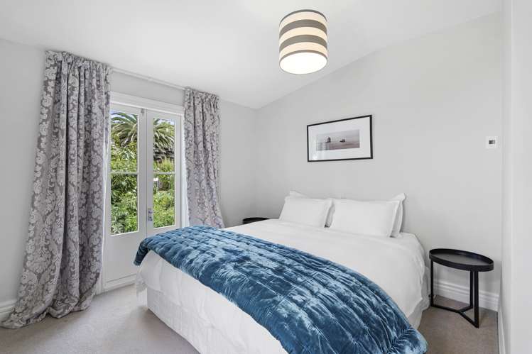 74 Esplanade Sumner_16