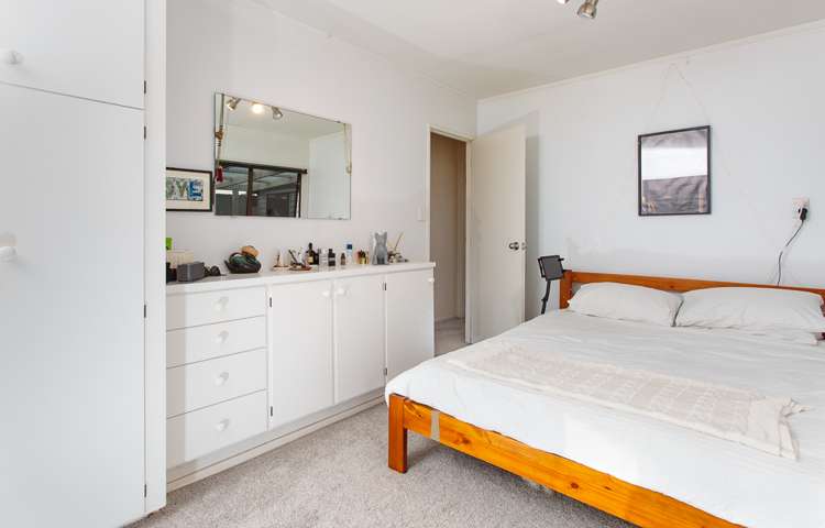 2/40 Dignan Street Point Chevalier_7