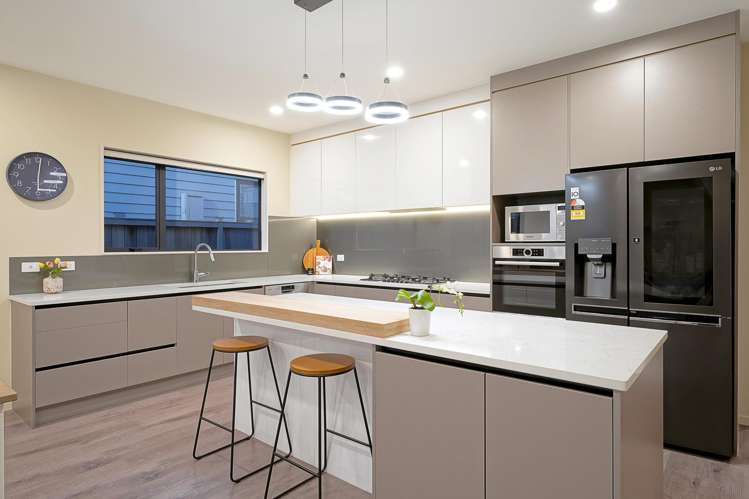 17 Toanui Road Hobsonville_3