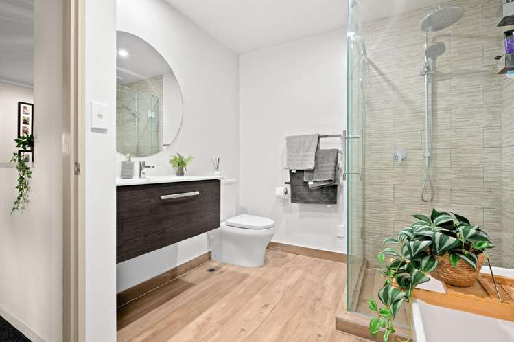 12A Kelvin Place Hamilton East_15