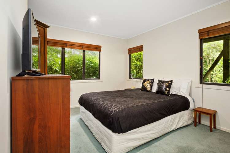 8 Green Park Lane Korokoro_15