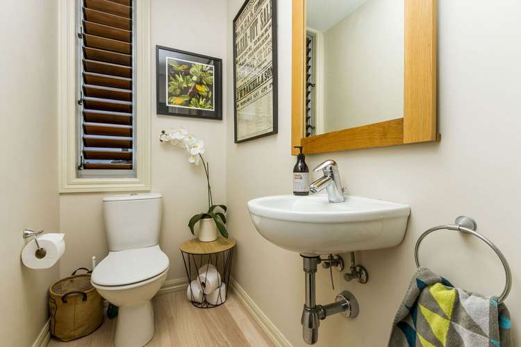 2/7 Killarney Street Takapuna_24