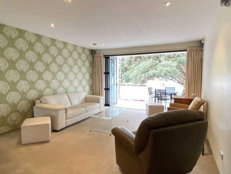 5/16 Beach Front Lane Browns Bay_3