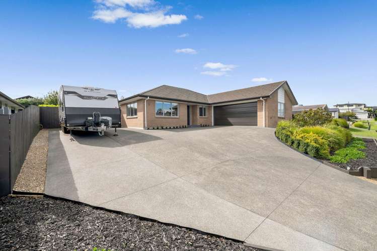 144 Eighth View Avenue Beachlands_18