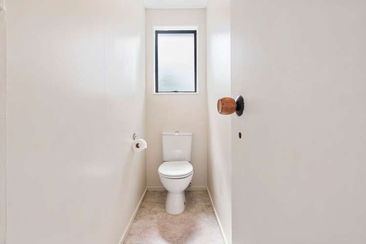 2/26 Karepo Crescent Ranui_9