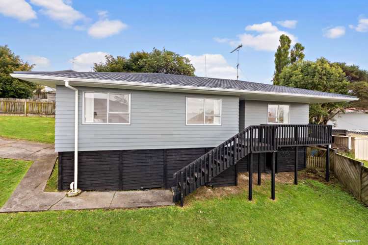 2/21 Maywood Crescent Glen Eden_0