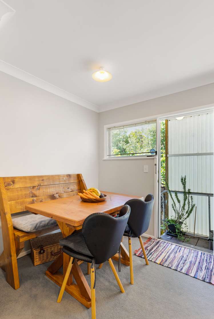 3/189 Landscape Road Mount Eden_11