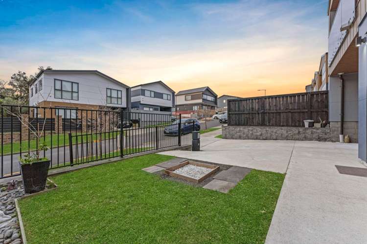 11 Pumau Place Flat Bush_20