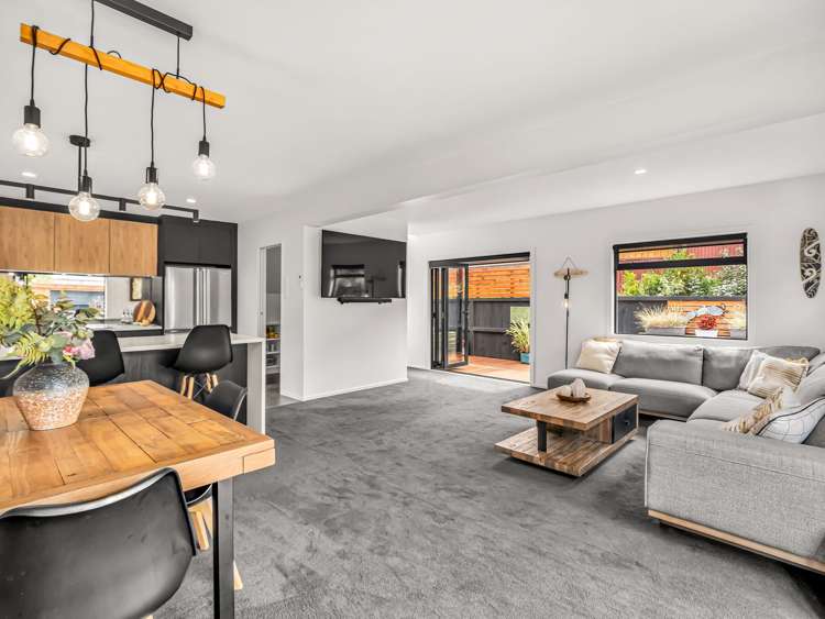 151 Rocking Horse Road Southshore_7