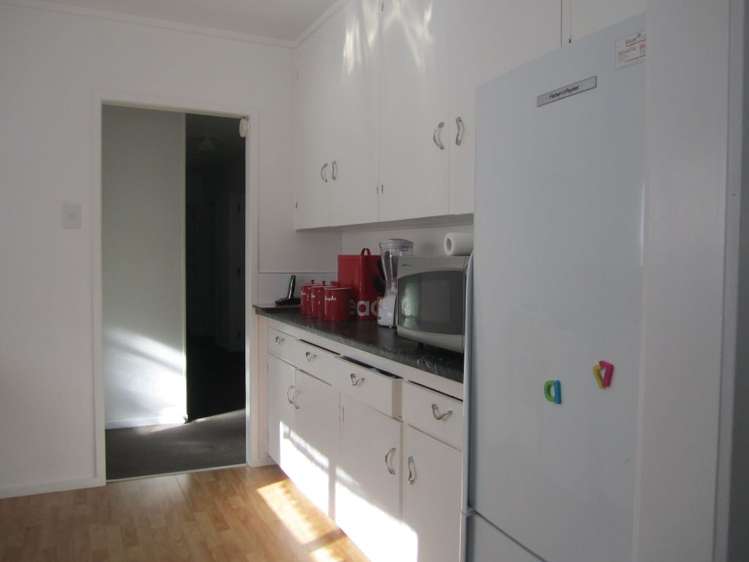 69 Holland Road Hillcrest_3