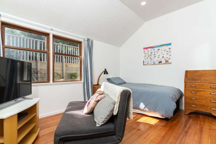 16 Downes Street Titahi Bay_14