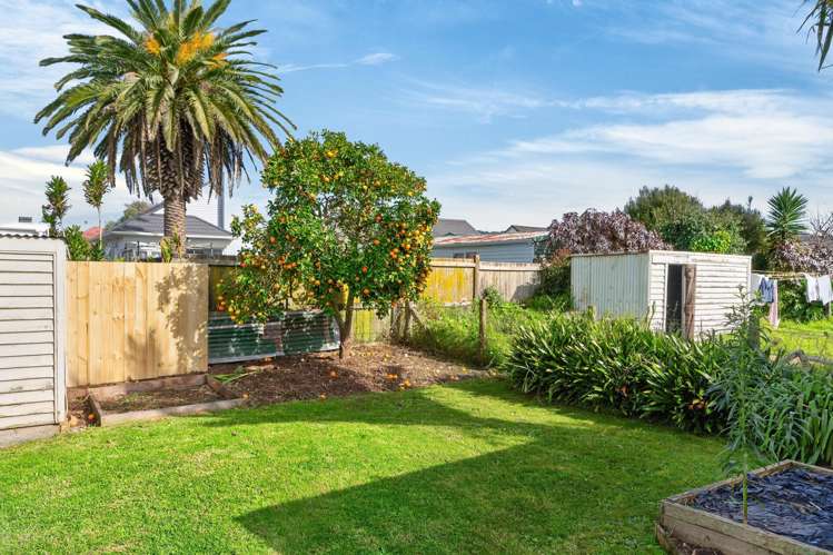23 Cairnfield Road Kensington_22