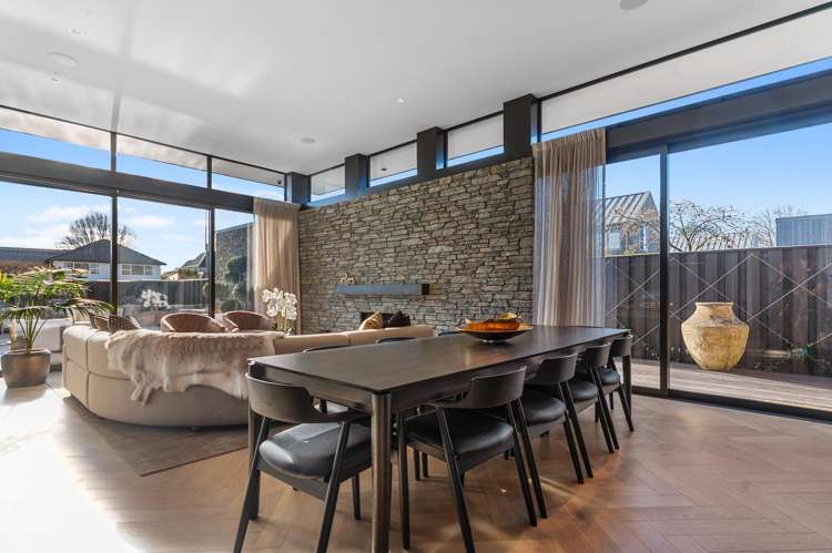 24 Holmwood Road Merivale_8