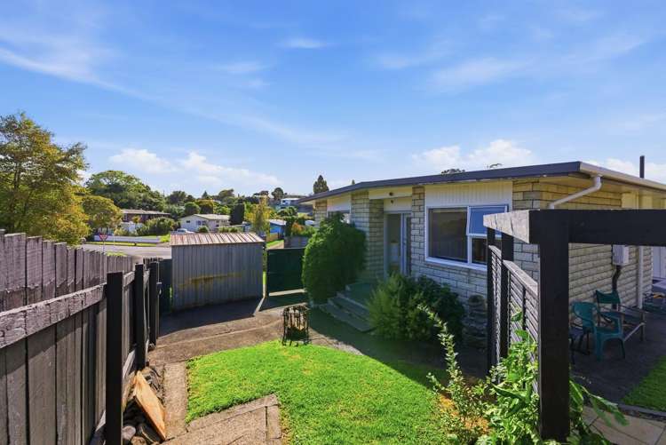 1 Carlton Terrace Westown_16