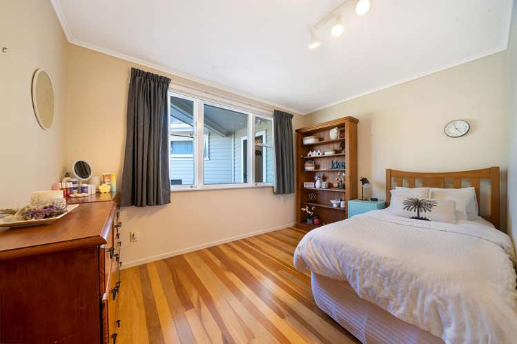 8 Geneva Place Blockhouse Bay_10