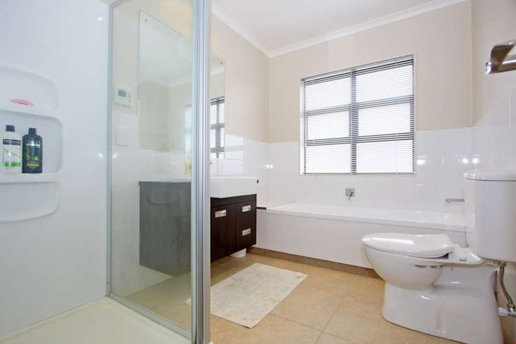 131 Jeffs Road Flat Bush_15