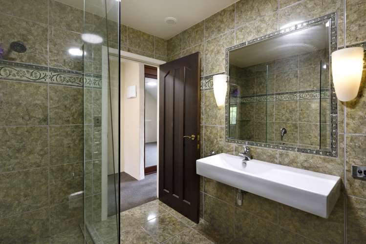 20/24 Quiet Woman Way Monaco_9