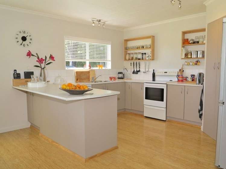 167 One Spec Road Takaka_3