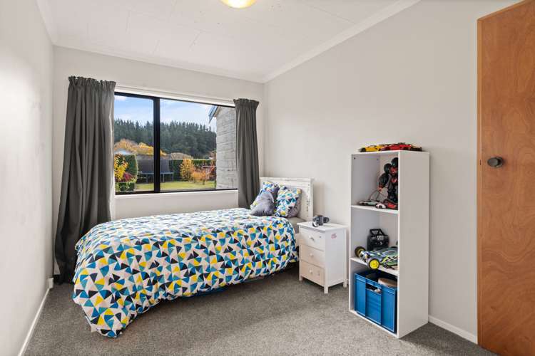 61 Holyhead Street Outram_9