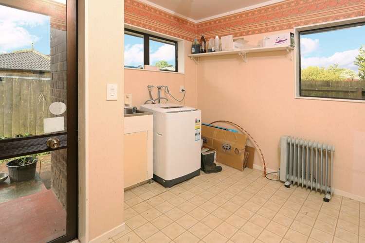 5/409 West Coast Road Glen Eden_13