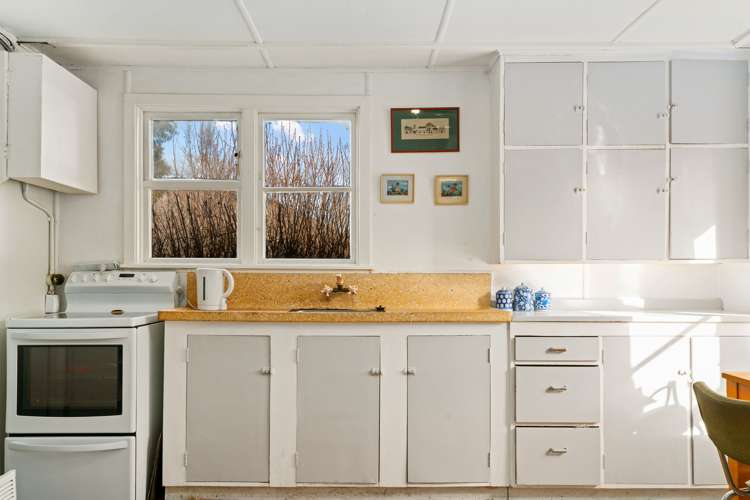 21 Hythe Street Lumsden Surrounds_6