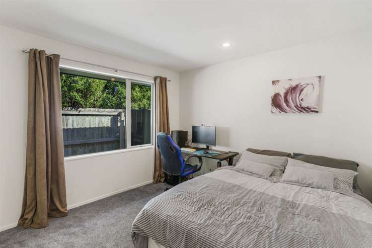 29a Charlesworth Street Woolston_14