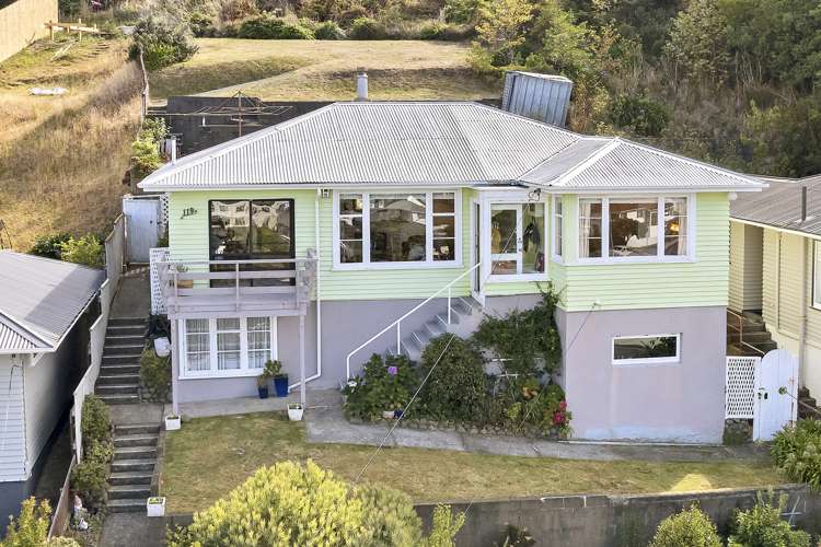 119 Tauhinu Road Miramar_12