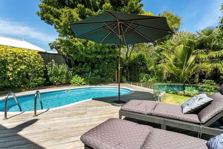 6 Tipene Place Meadowbank_20