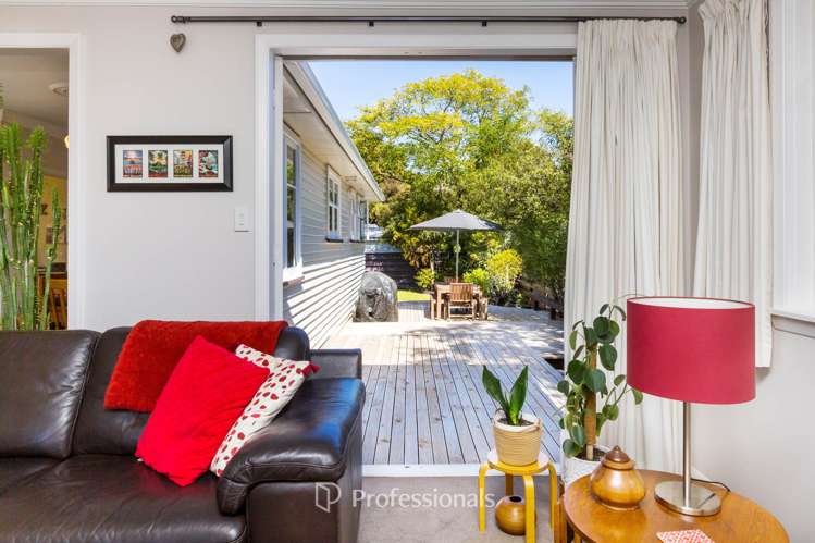 58 Heretaunga Square Silverstream_11