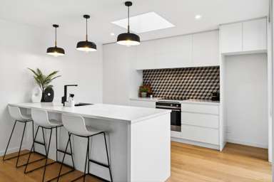 44A Castledine Crescent_3