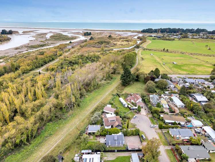 12 Mckenzie Place Waikuku Beach_21