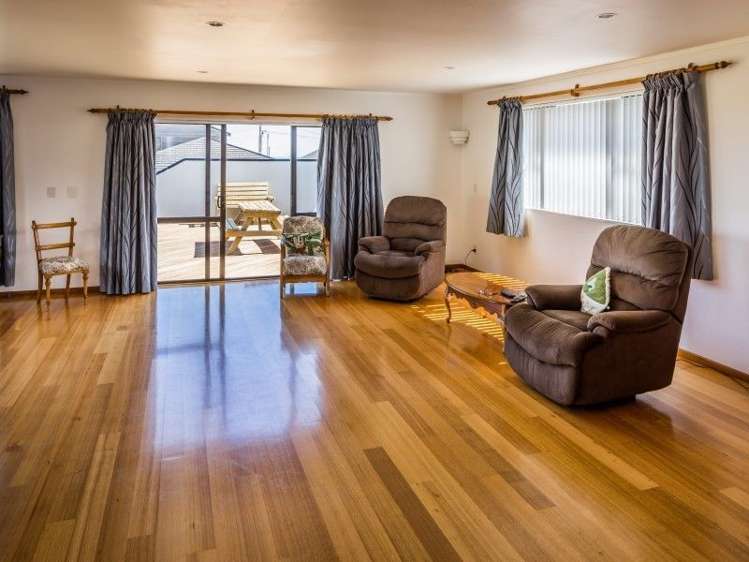 10 Reef Street Island Bay_8