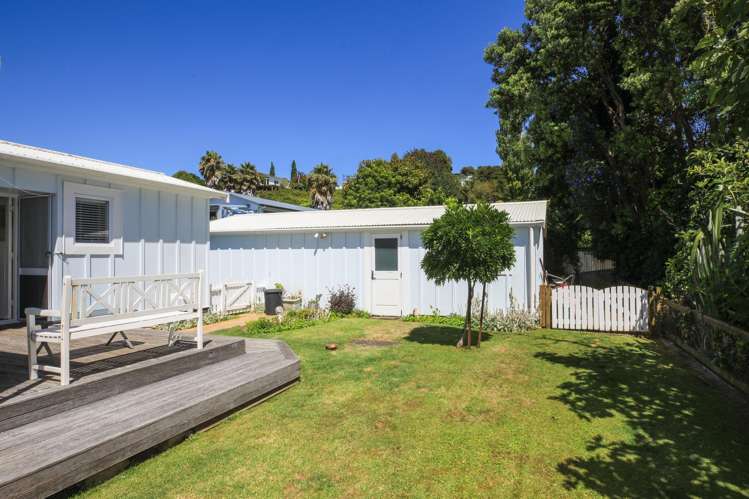 53 Pouewe Street Kawhia_13