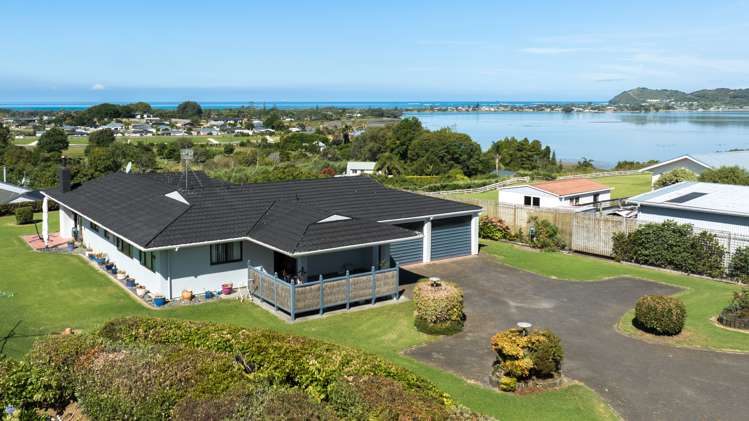 131 Athenree Road Athenree_14