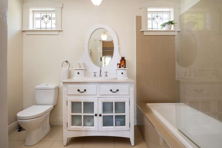 9 Seaview Terrace Mount Albert_24