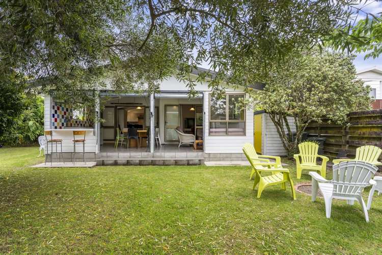 218 Patuwai Drive Whangamata_24