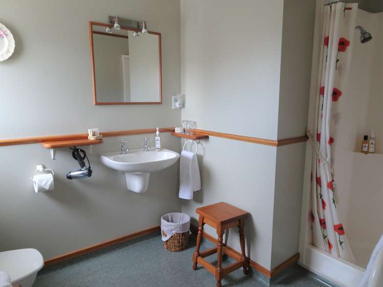 20 Hamilton Street Hokitika_12