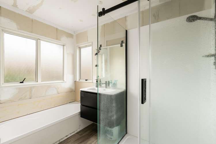 19 Twentyfirst Avenue Gate Pa_12