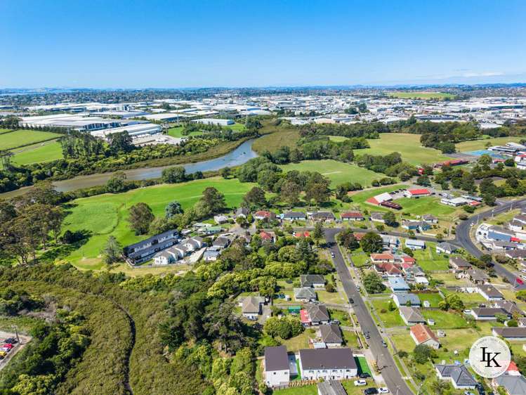 22 Gaye Crescent Otara_26