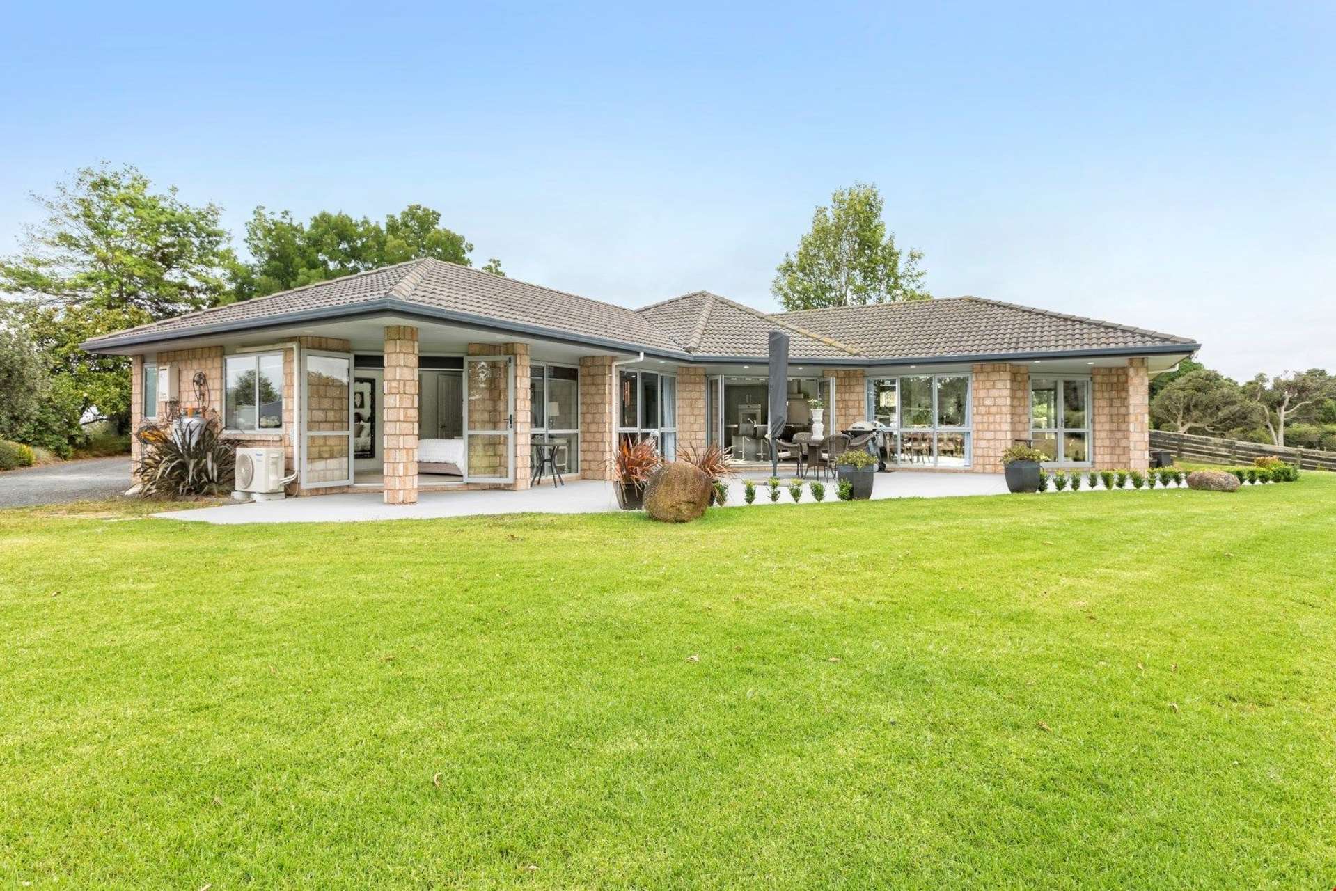 1 Whitham Road Glenbrook_0