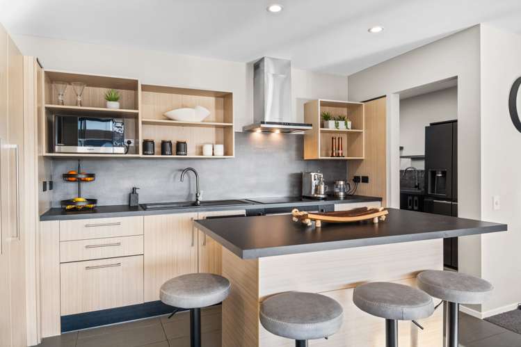 37 Vernon Drive Lincoln_8