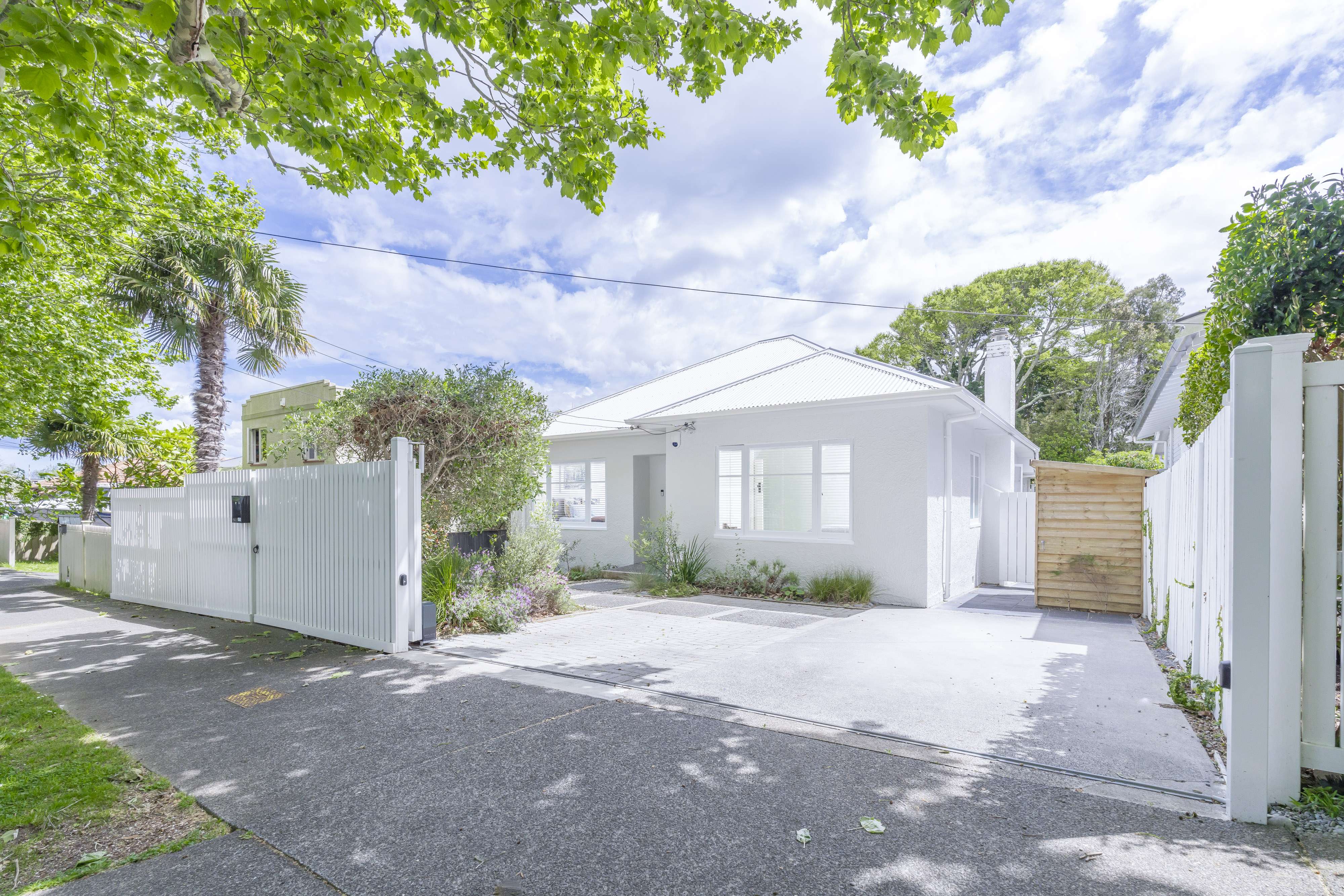 12 Nottingham Street Westmere Auckland City Houses for Sale One