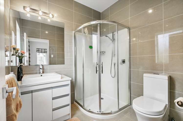 8 Corsica Way Karaka_14