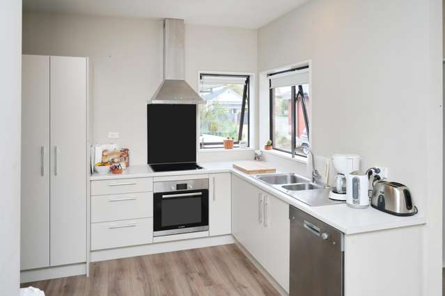 6/49 Charles Street Waltham_2