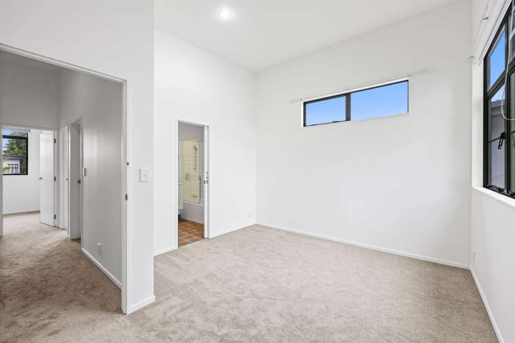 50/42 Holly Street Avondale_14