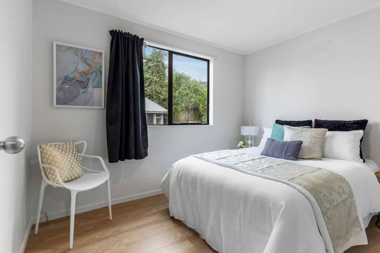 21 Rehia Road Massey_9