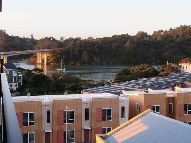 505/2 Launch Road Hobsonville_1