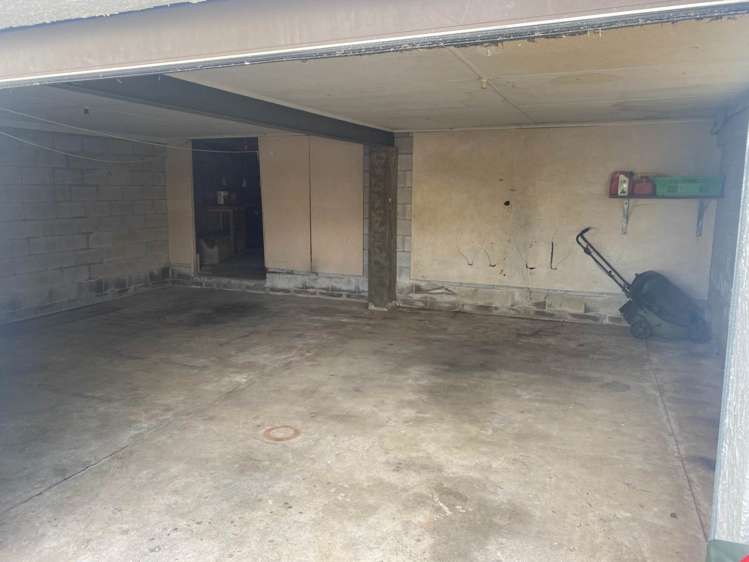 8 Patricia Place Hillpark_28